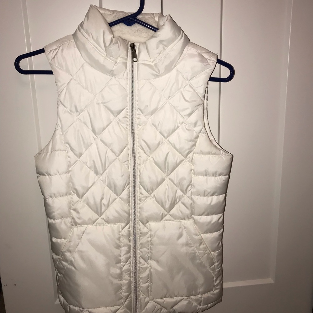 White vest